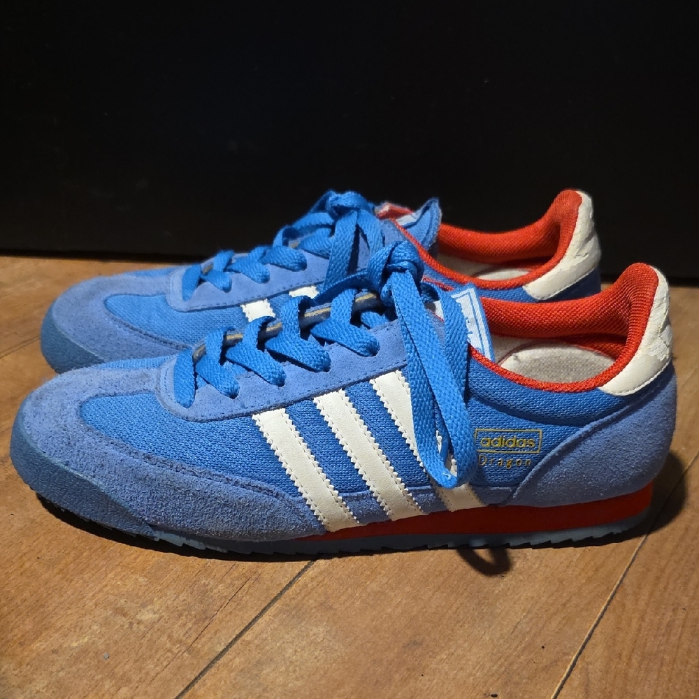 Adidas Blue and White Men's Sneakers Size 6 / Womans Size 7.5